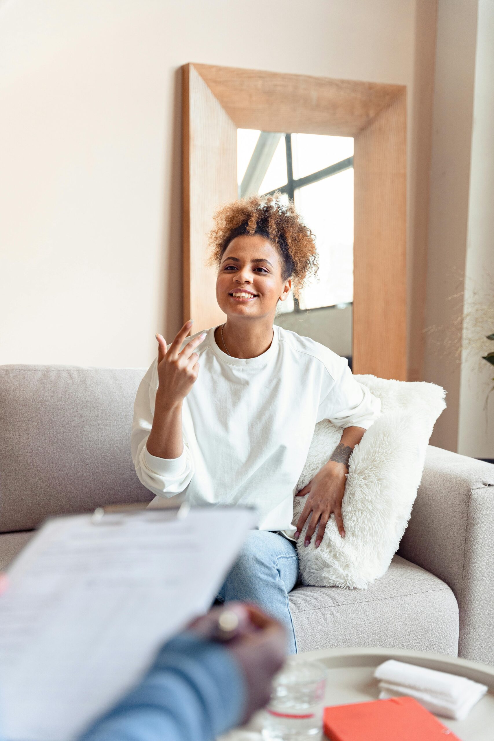 woman at outpatient mental health clinic talking